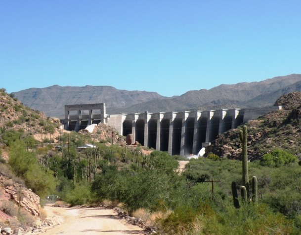 Bartlett Resrvoir Dam